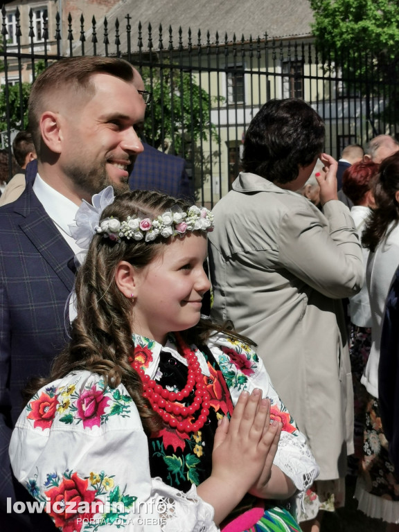 I Komunia Święta uczniów SP1 w Łowickiej katedrze