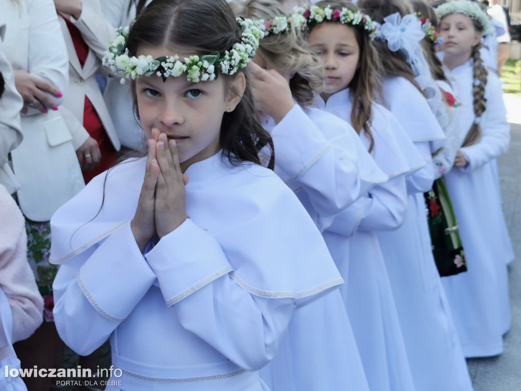 I Komunia Święta uczniów SP1 w Łowickiej katedrze