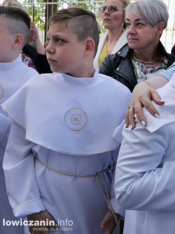 I Komunia Święta uczniów SP1 w Łowickiej katedrze