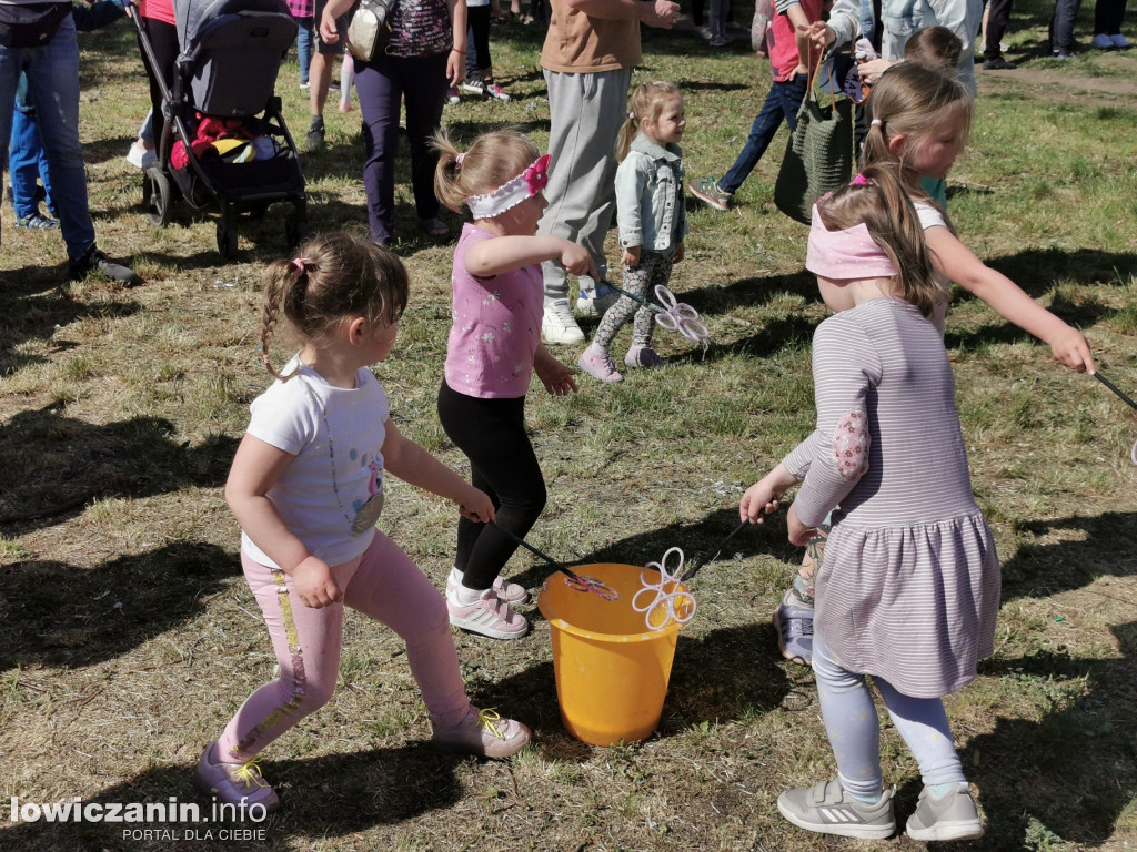 Festiwal Baniek Mydlanych przy ul. Starzyńskiego.