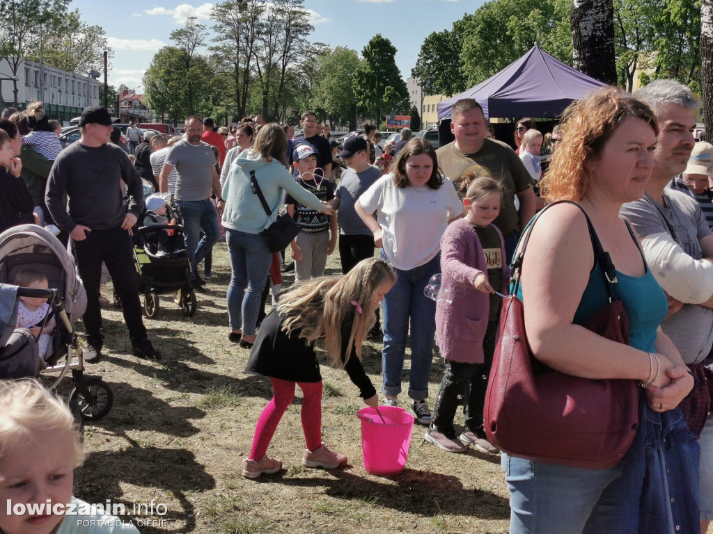 Festiwal Baniek Mydlanych przy ul. Starzyńskiego.