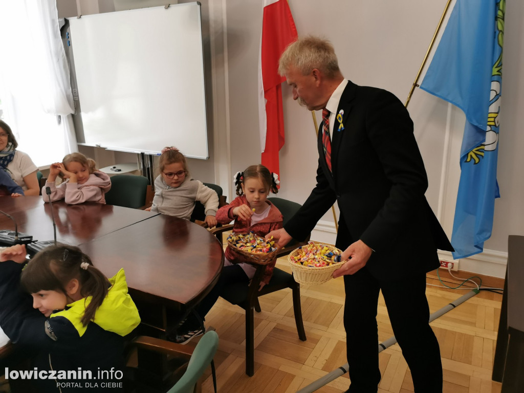 Łowicz. Dzień Dziecka w ratuszu.