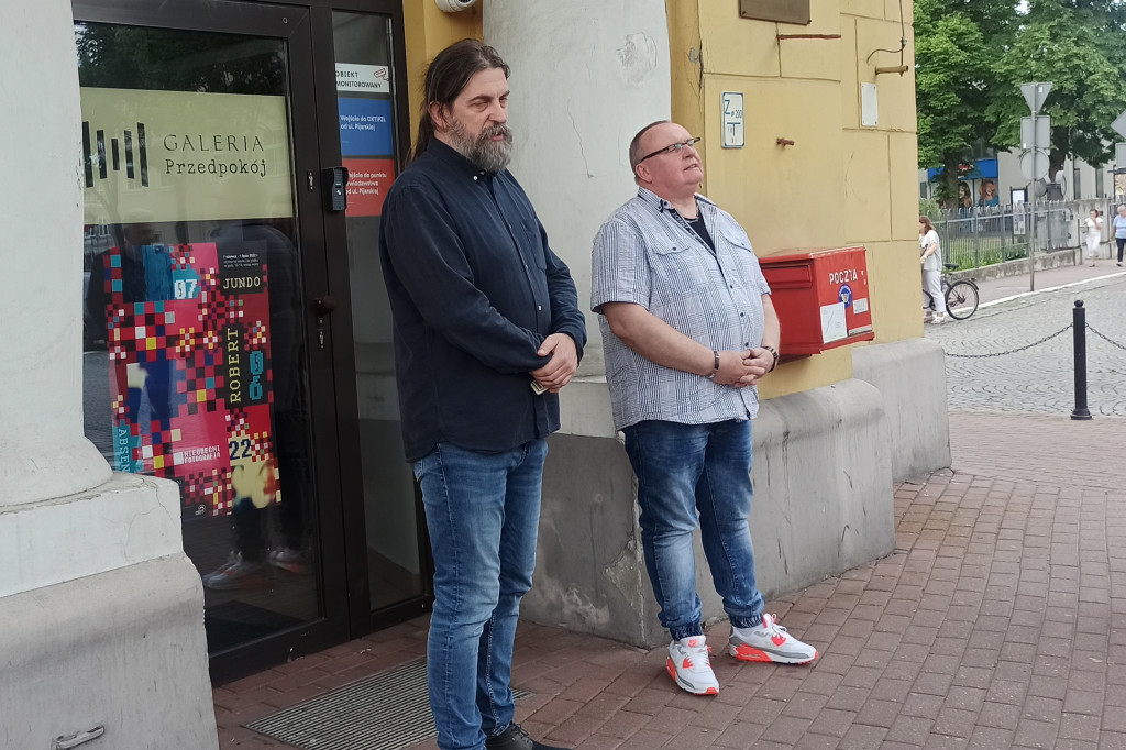 Wystawa w Łowiczu. ,,Nieobecni