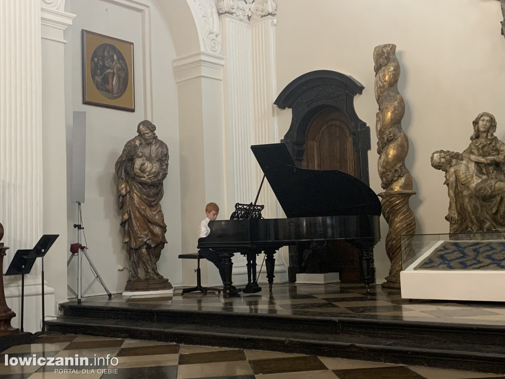 Łowicz. Doroczny koncert uczniów szkoły muzycznej
