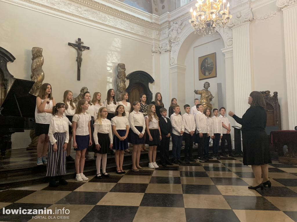 Łowicz. Doroczny koncert uczniów szkoły muzycznej