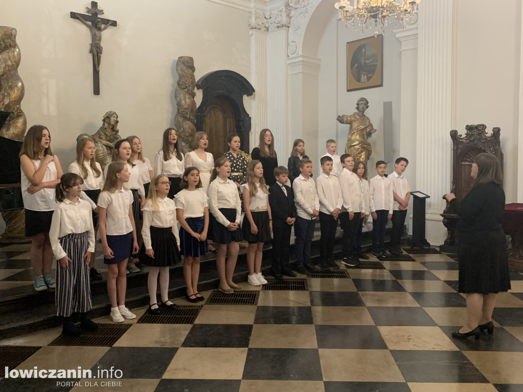 Łowicz. Doroczny koncert uczniów szkoły muzycznej