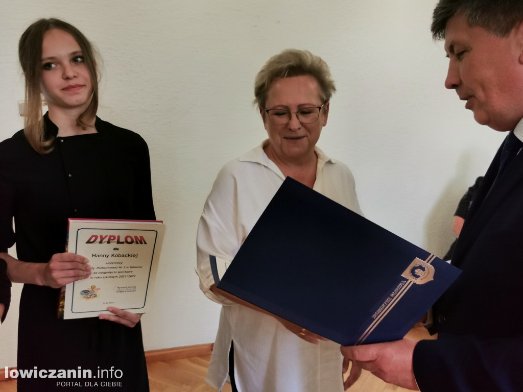 GŁOWNO. Uroczystość wręczenia nagród najlepszym uczniom.