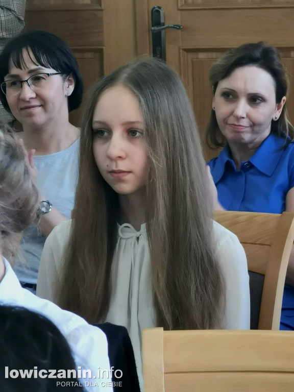 GŁOWNO. Uroczystość wręczenia nagród najlepszym uczniom.