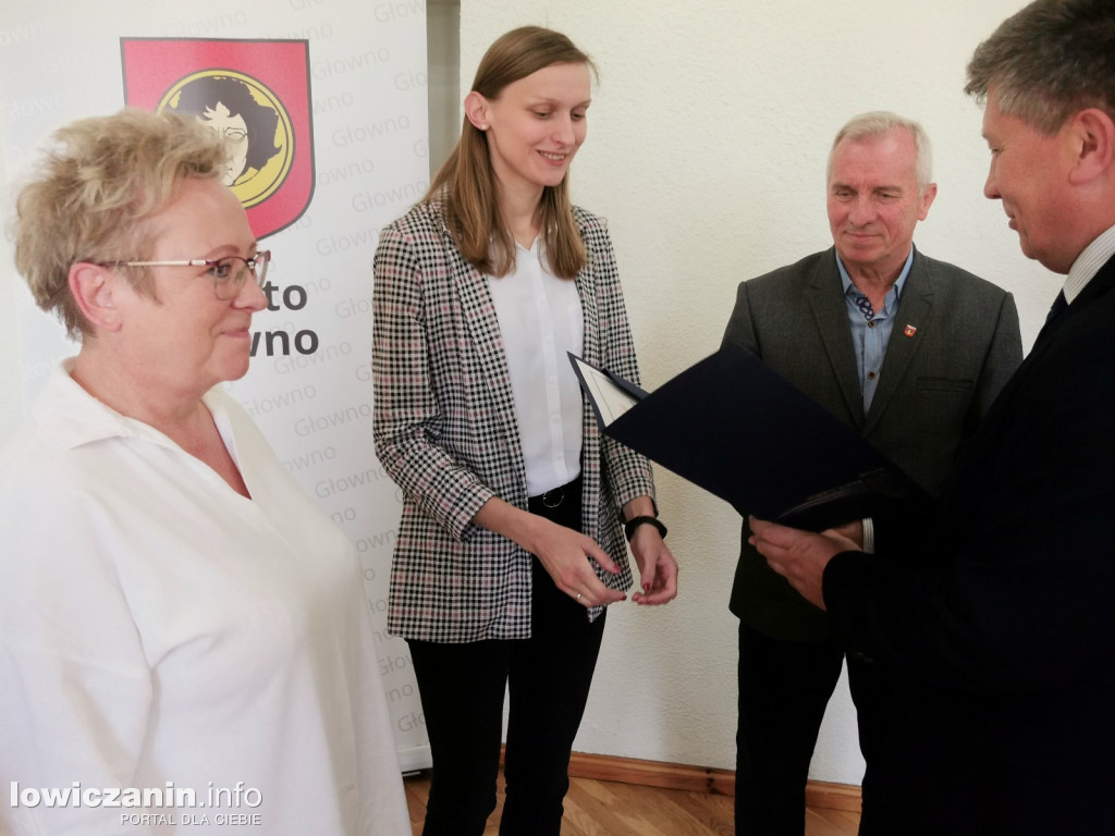 GŁOWNO. Uroczystość wręczenia nagród najlepszym uczniom.