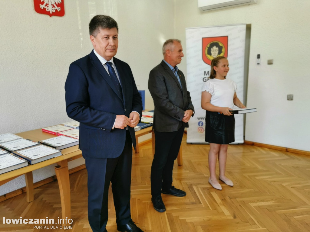GŁOWNO. Uroczystość wręczenia nagród najlepszym uczniom.