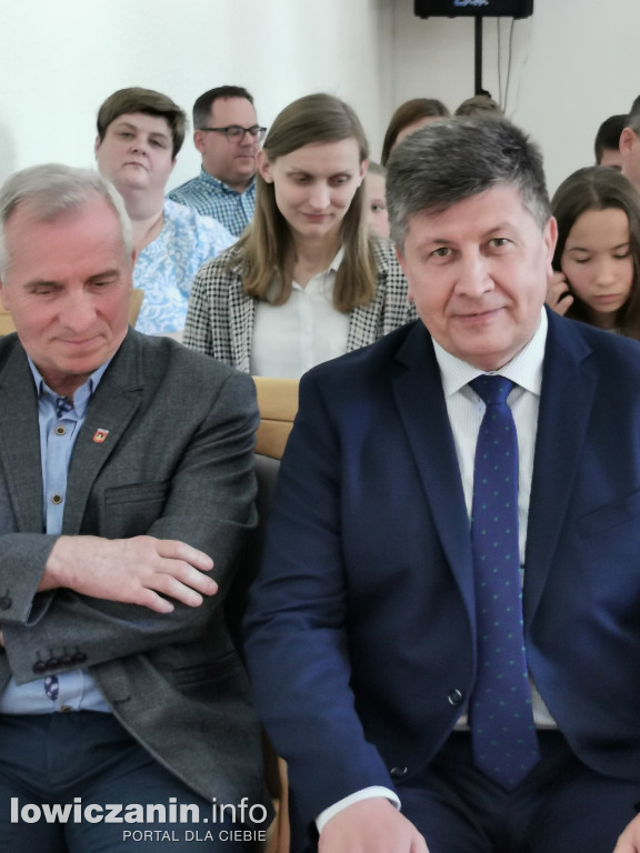 GŁOWNO. Uroczystość wręczenia nagród najlepszym uczniom.