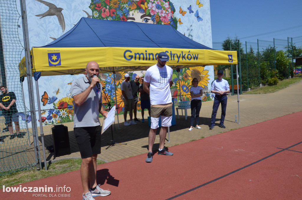 Marcin Gortat w Strykowie