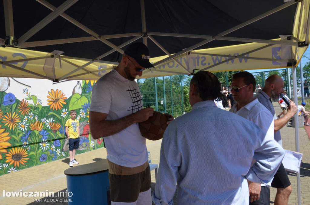 Marcin Gortat w Strykowie