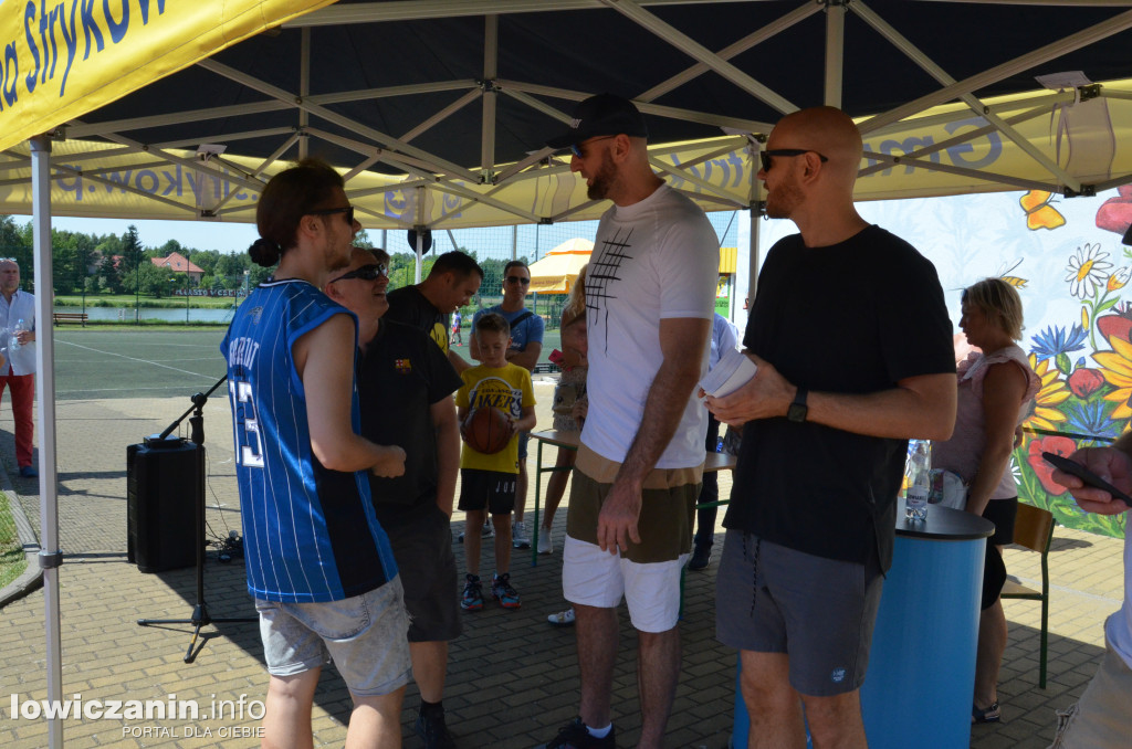 Marcin Gortat w Strykowie