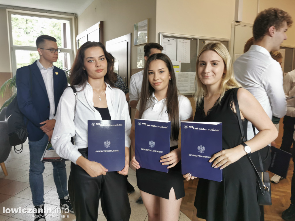 Rozdanie świadectw maturalnych w I LO w Łowiczu