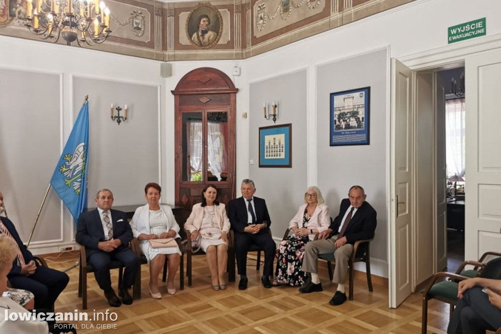 Uroczystość Złotych Godów w łowickim ratuszu