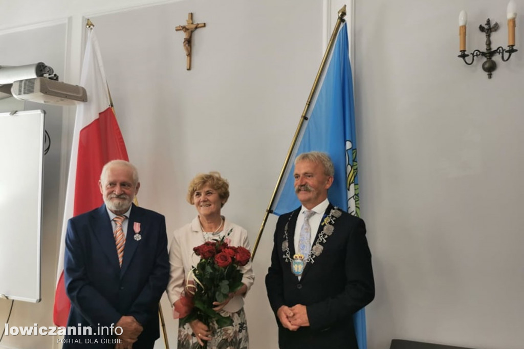 Uroczystość Złotych Godów w łowickim ratuszu