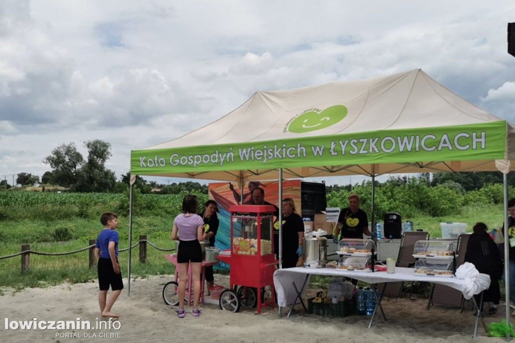 Kajakarska rywalizacja nad Bzurą