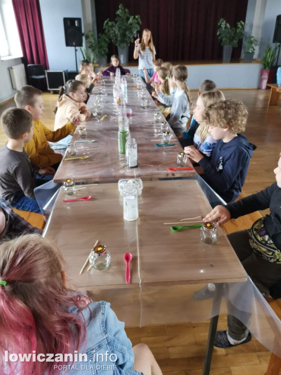 Warsztaty dla dzieci w domu Kultury w Zdunach