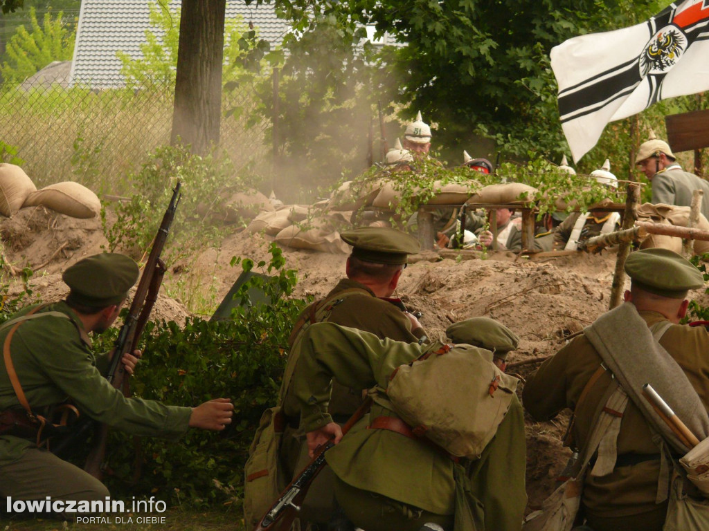 Bolimów. Rekonstrukcja walk nad Rawką z 1915 roku