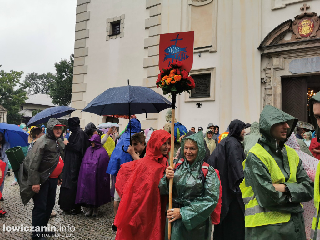 Pielgrzymi ruszyli na Jasną Górę