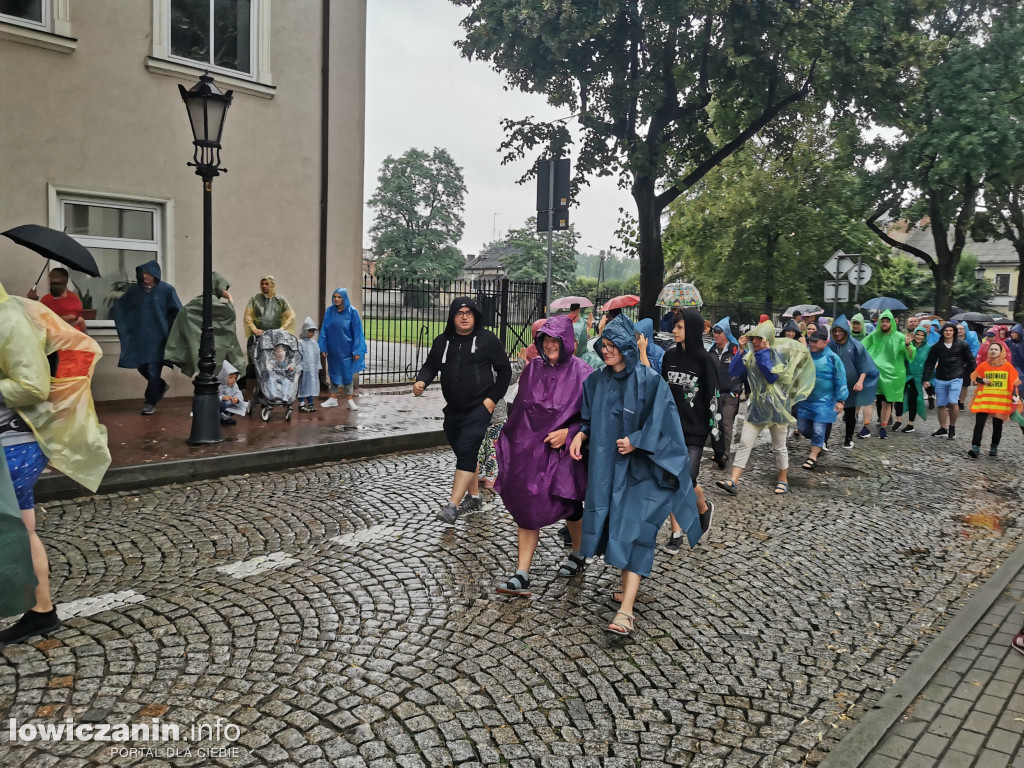 Pielgrzymi ruszyli na Jasną Górę