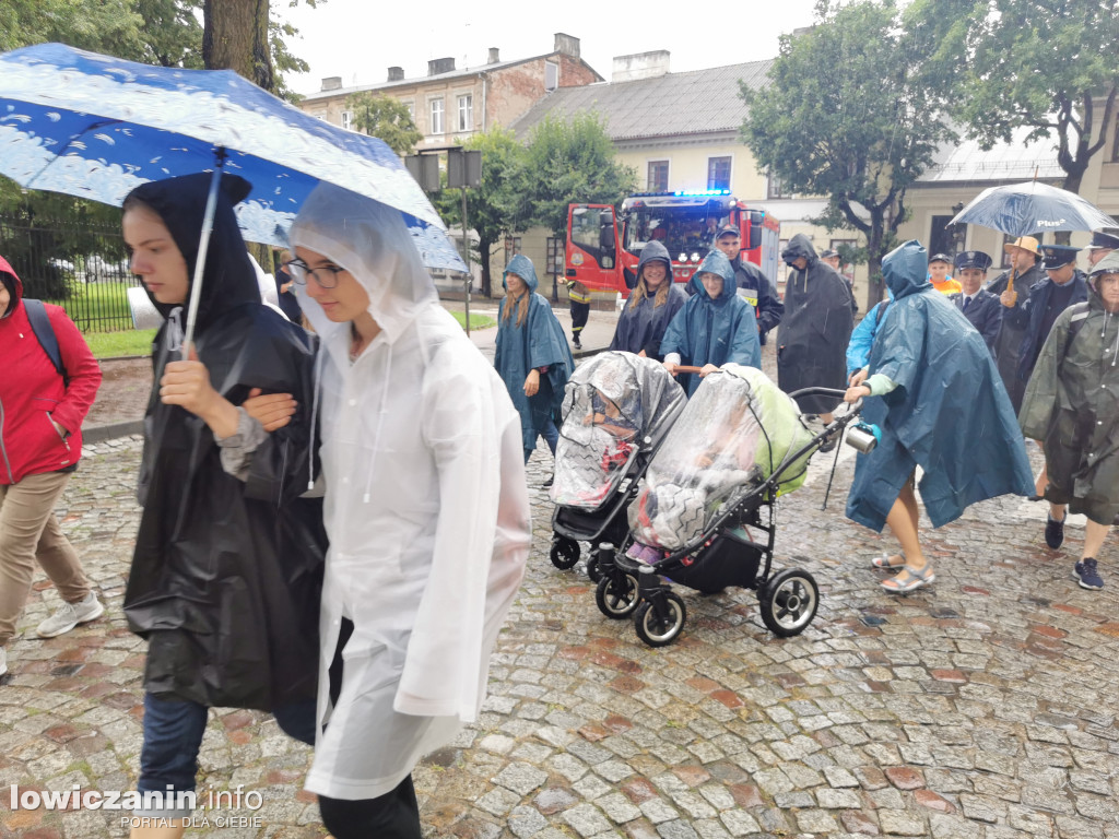 Pielgrzymi ruszyli na Jasną Górę