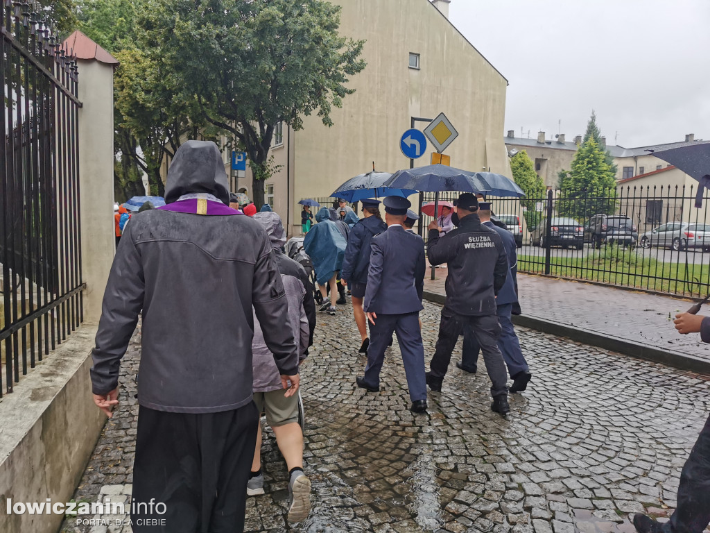 Pielgrzymi ruszyli na Jasną Górę