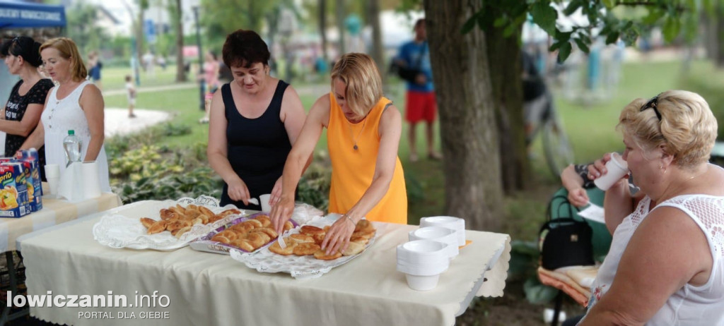 Dzień Sąsiada przy baszcie gen. Klickiego w Łowiczu