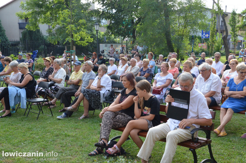 Koniunktura wystąpiła na scenie przy baszcie