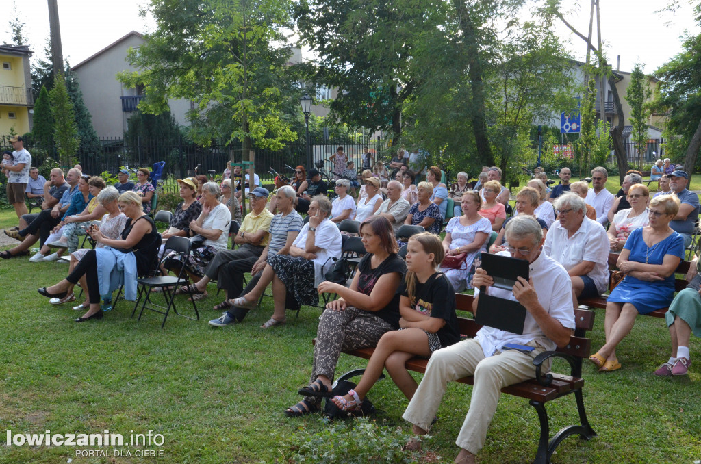 Koniunktura wystąpiła na scenie przy baszcie