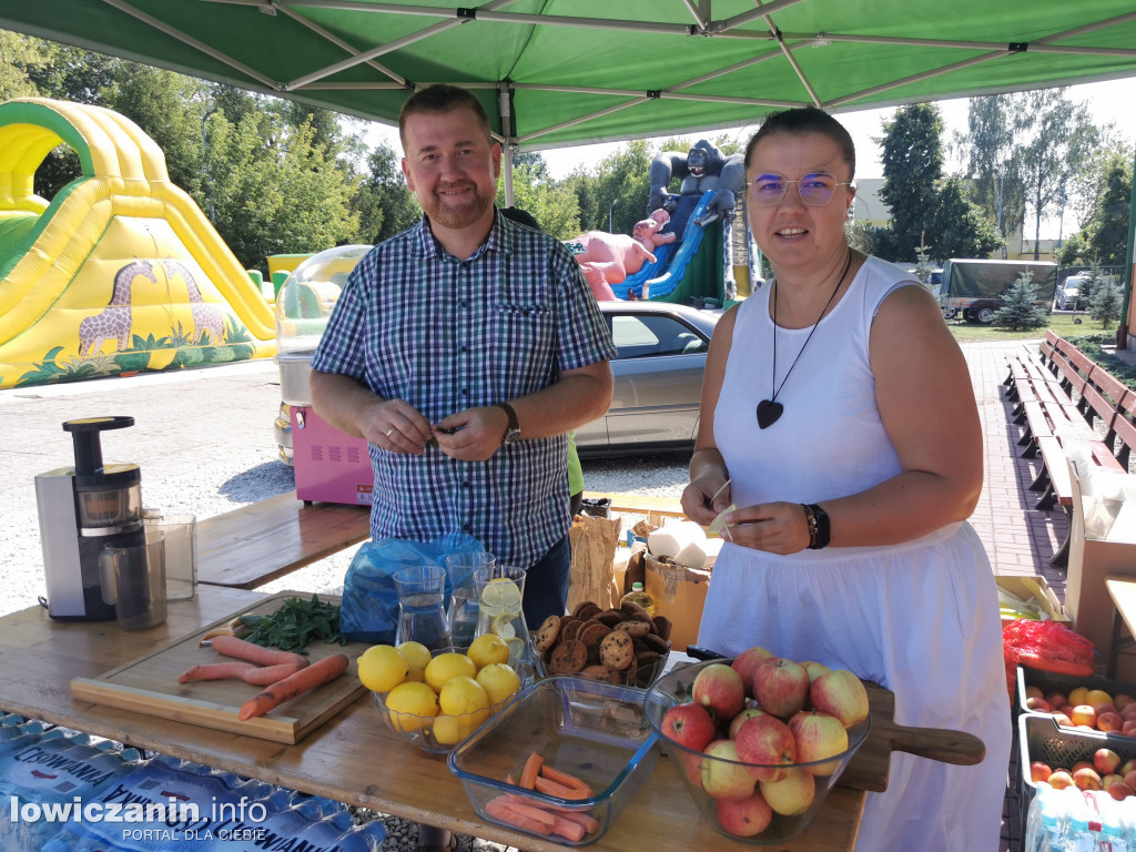Piknik os. Dąbrowskiego i Kostka w Łowiczu
