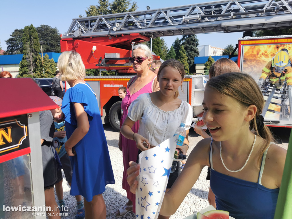 Piknik os. Dąbrowskiego i Kostka w Łowiczu