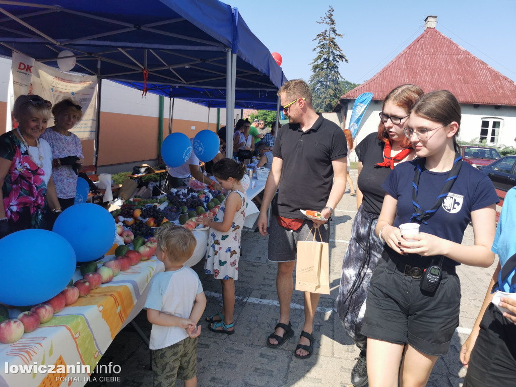 Piknik os. Dąbrowskiego i Kostka w Łowiczu