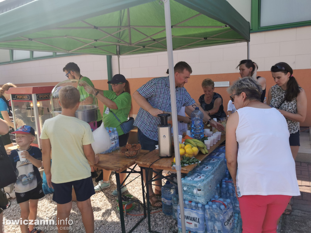Piknik os. Dąbrowskiego i Kostka w Łowiczu