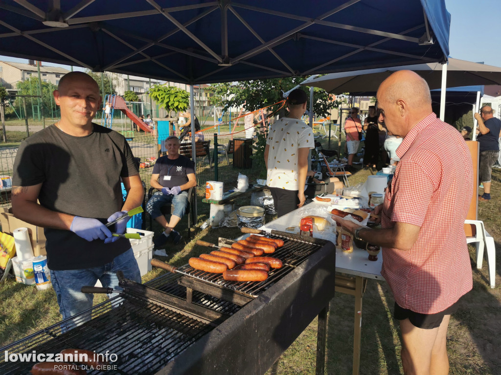Piknik na pożegnanie lata na łowickich Górkach
