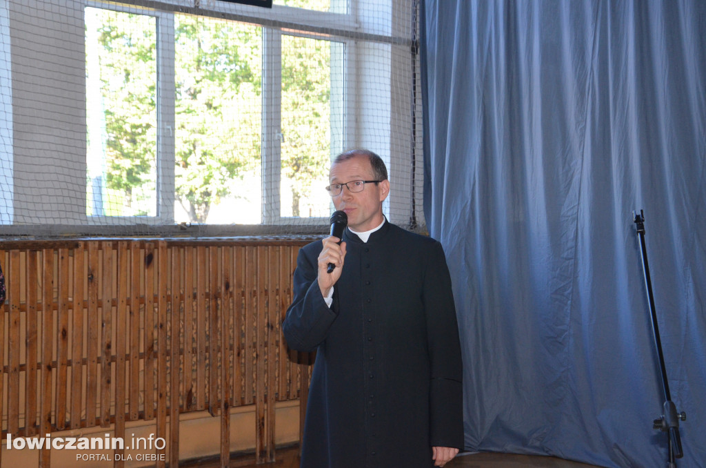 Rozpoczęcie roku szkolnego w SP nr 3 w Łowiczu