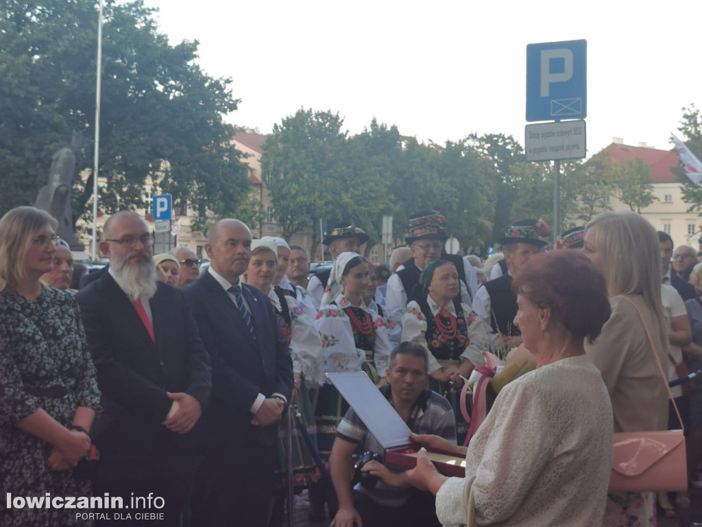 Uroczystość odsłonięcia Gwiozd Łowickich