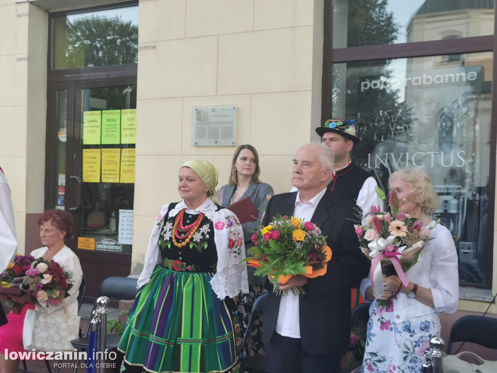Uroczystość odsłonięcia Gwiozd Łowickich