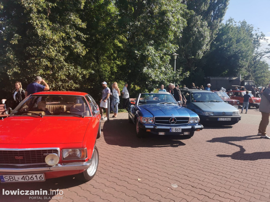Zlot Miłośników Starej Motoryzacji w Łowiczu