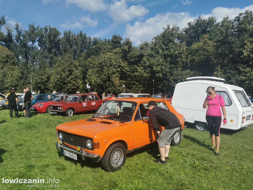 Zlot Miłośników Starej Motoryzacji w Łowiczu