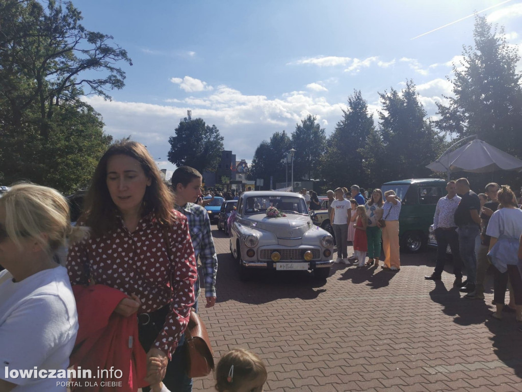 Zlot Miłośników Starej Motoryzacji w Łowiczu