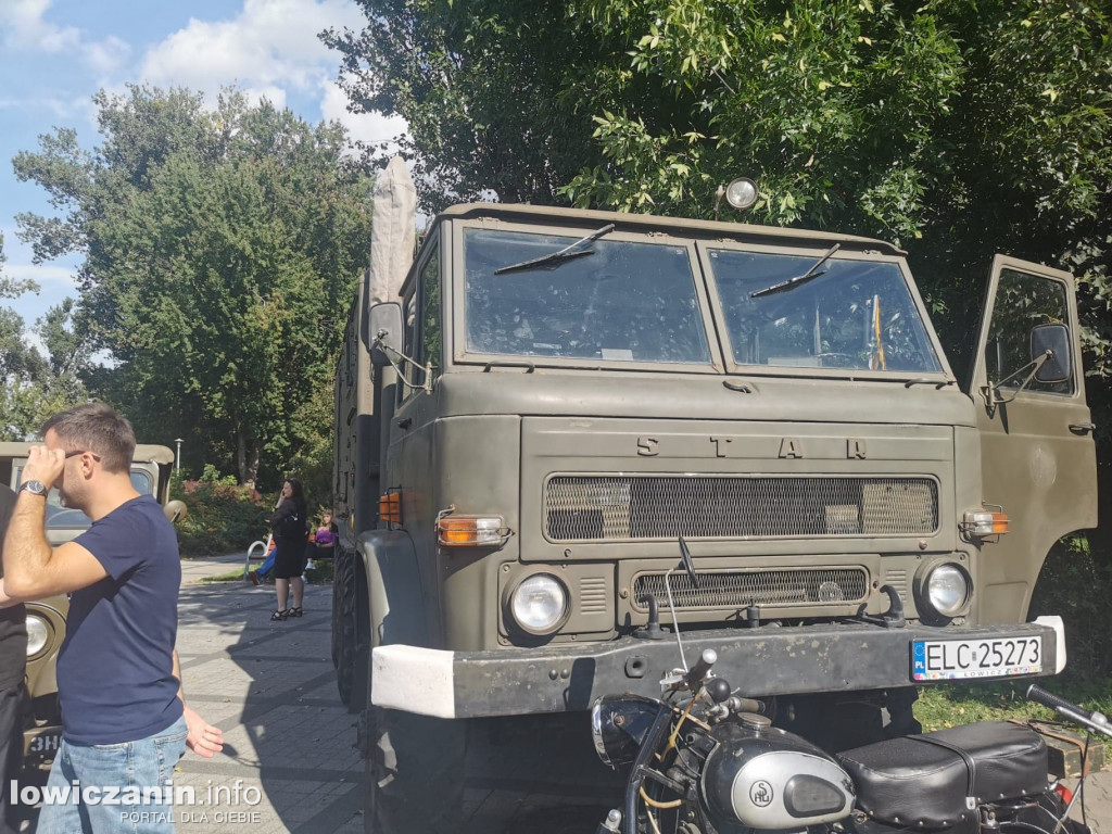 Zlot Miłośników Starej Motoryzacji w Łowiczu
