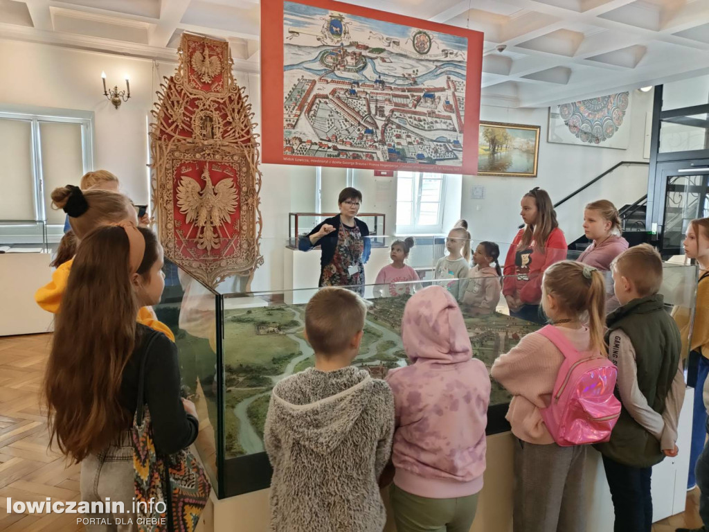 Warsztaty w łowickim muzeum