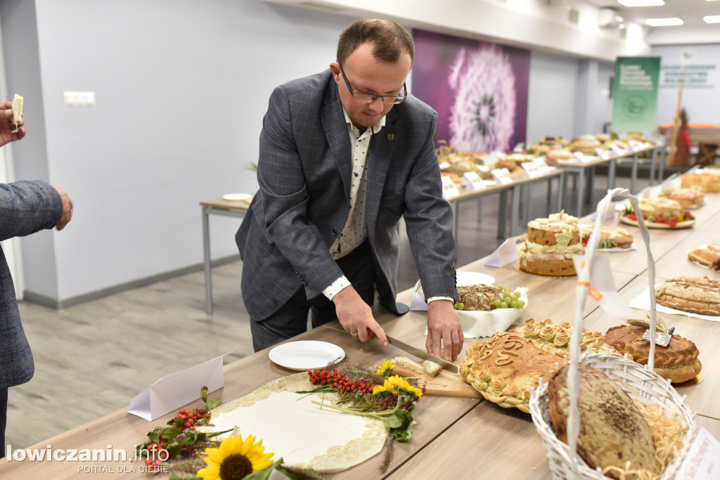 Konkurs na Chleb Dożynkowy w Bratoszewicach