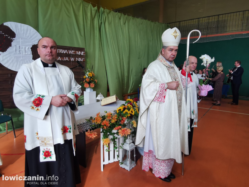 Nadanie imienia szkole w Dzierzgówku