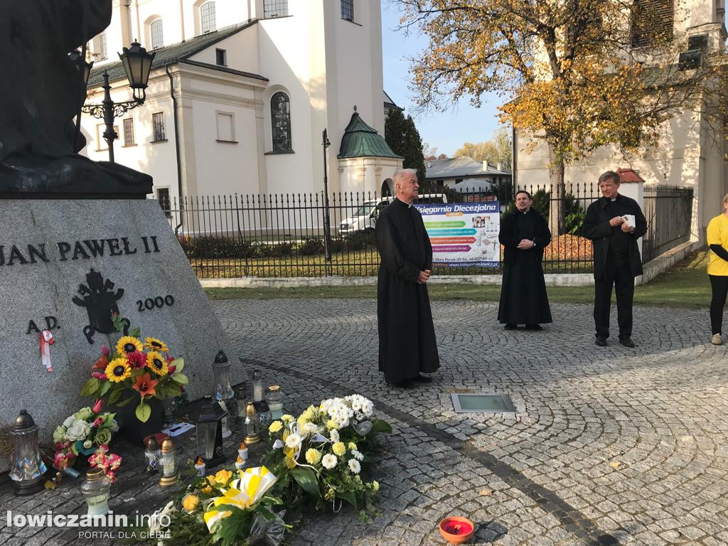 Spływ papieski uczniów ze Zduńskiej Dąbrowy