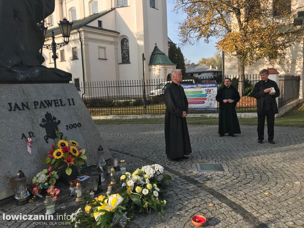 Spływ papieski uczniów ze Zduńskiej Dąbrowy