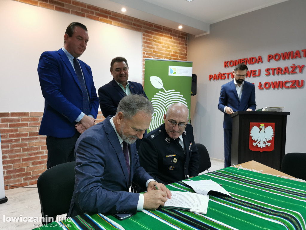 Promesy dla jednostek OSP z powiatu łowickiego