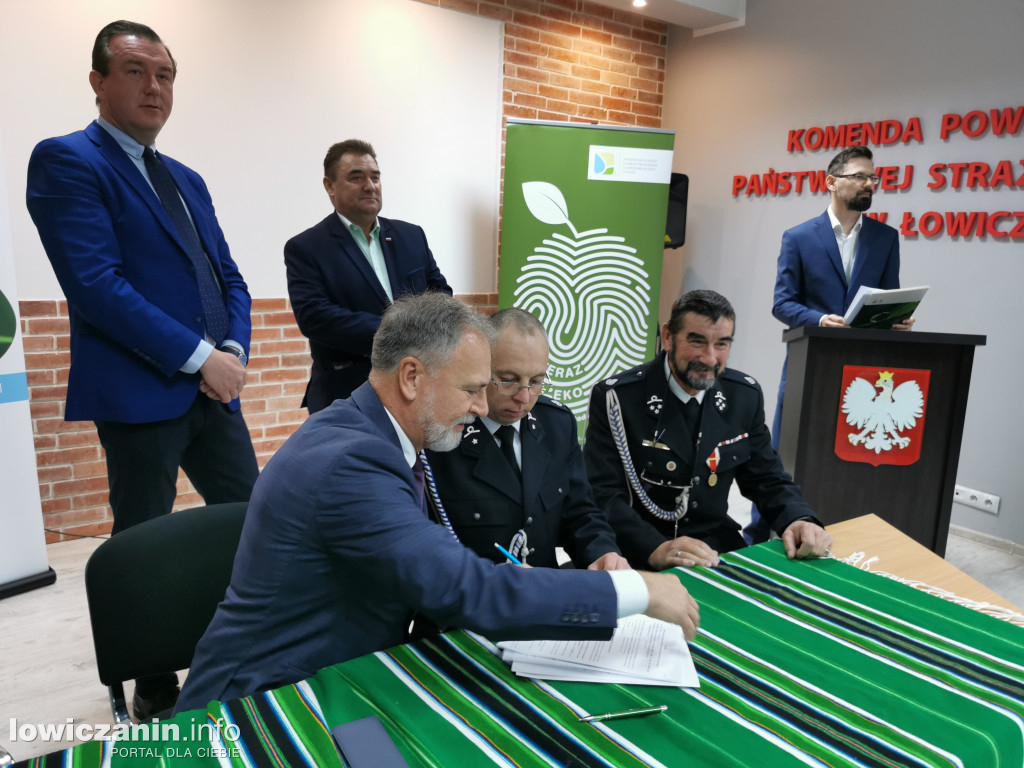 Promesy dla jednostek OSP z powiatu łowickiego